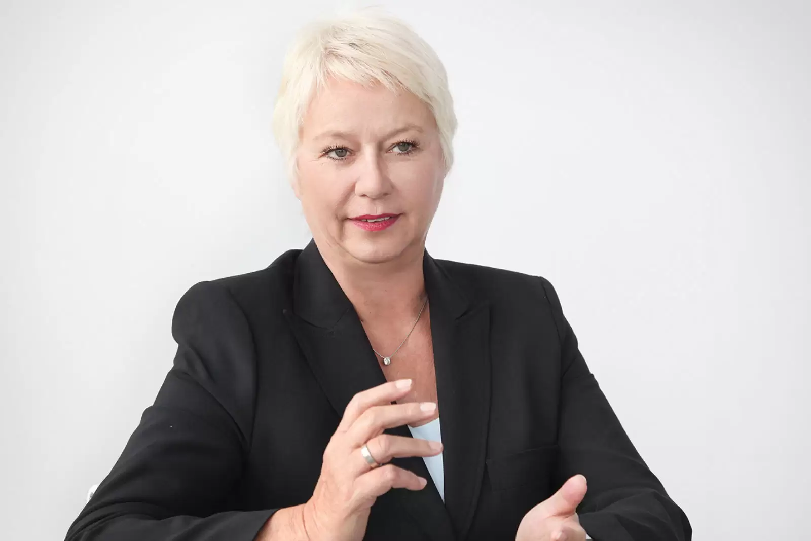 Christiane Hesse, Personalvorstand der Volkswagen Financial Services AG 